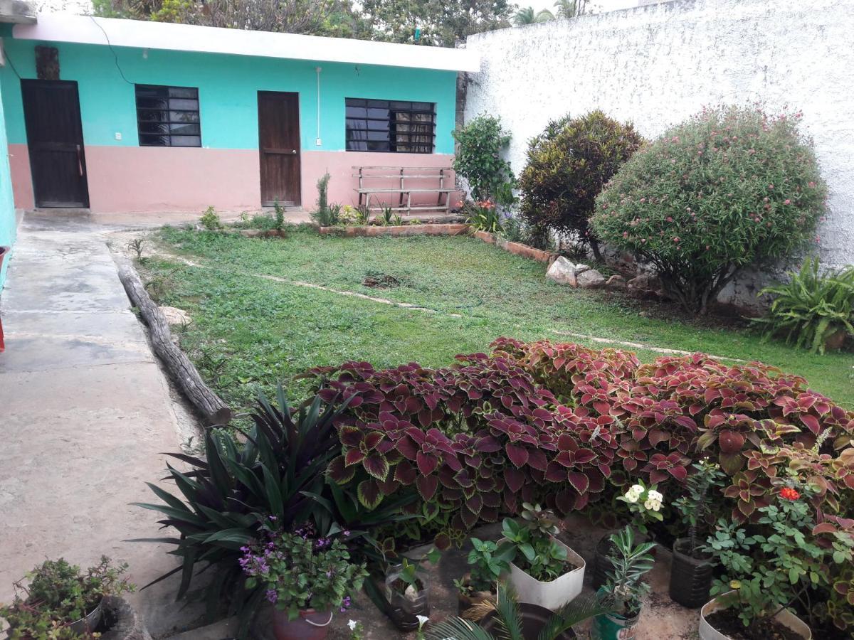 Hostal Y Temazcal Guemez Чичен-Ица Экстерьер фото
