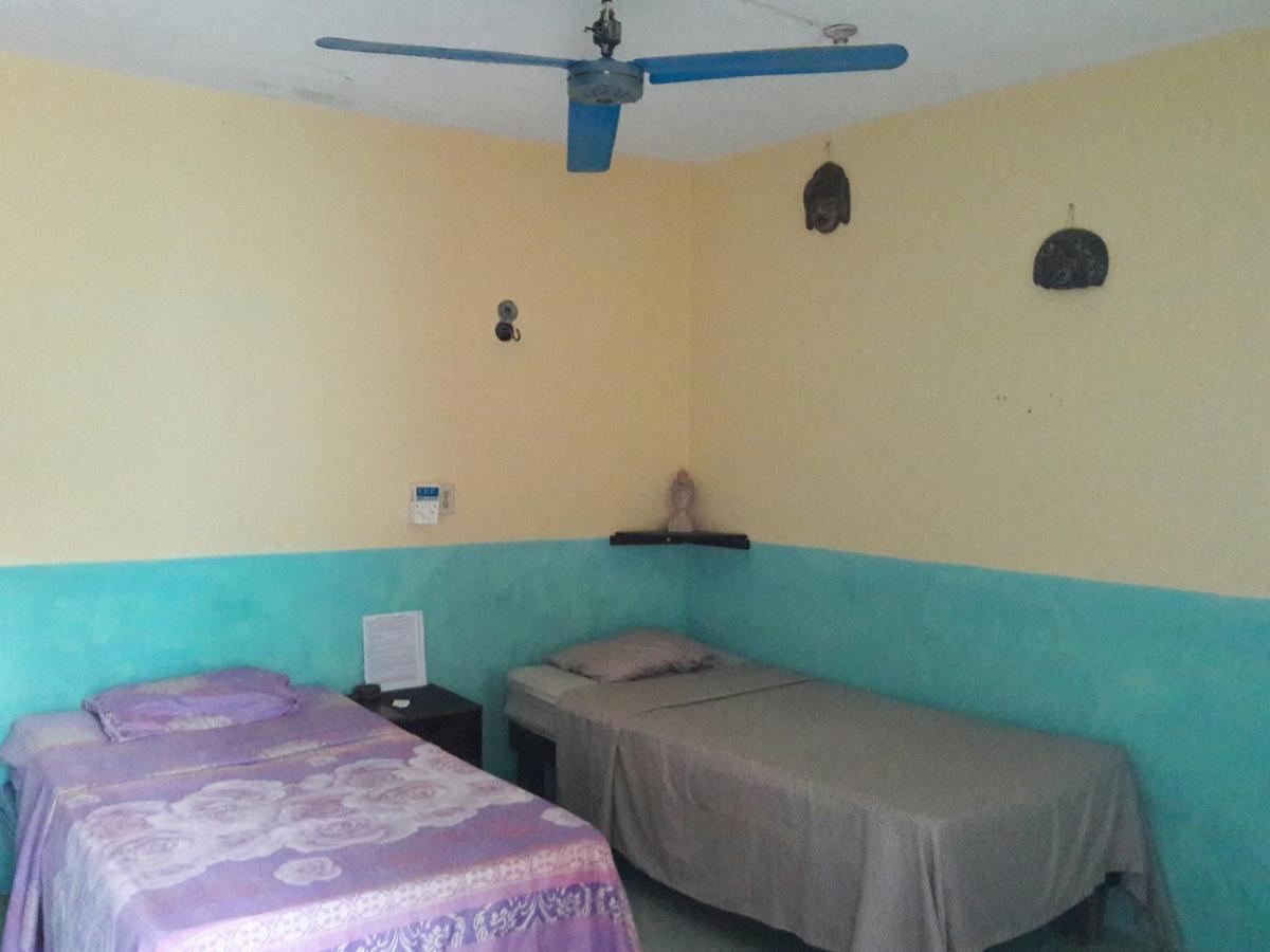 Hostal Y Temazcal Guemez Чичен-Ица Экстерьер фото